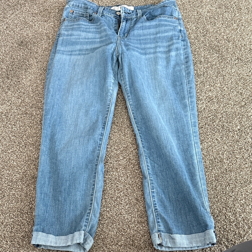 Signature Levi Strauss Mid Rise Boyfriend Jeans